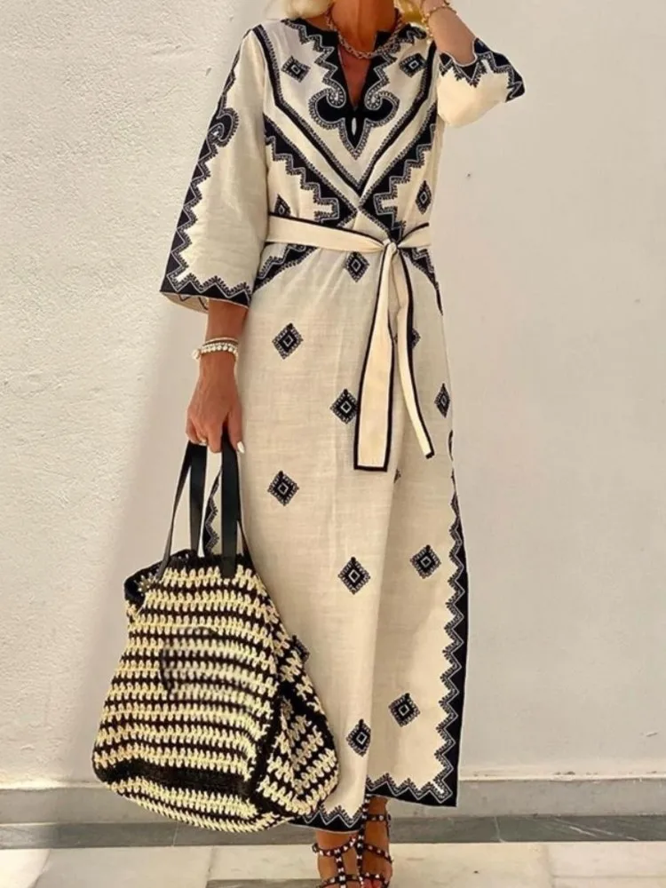 2025 المرأة ربيع الخريف موضة جديدة ريترو هندسية فستان مُزين بطباعة الخامس الرقبة حزام عادية فضفاض نصف كم بوهو فساتين أنيقة #2