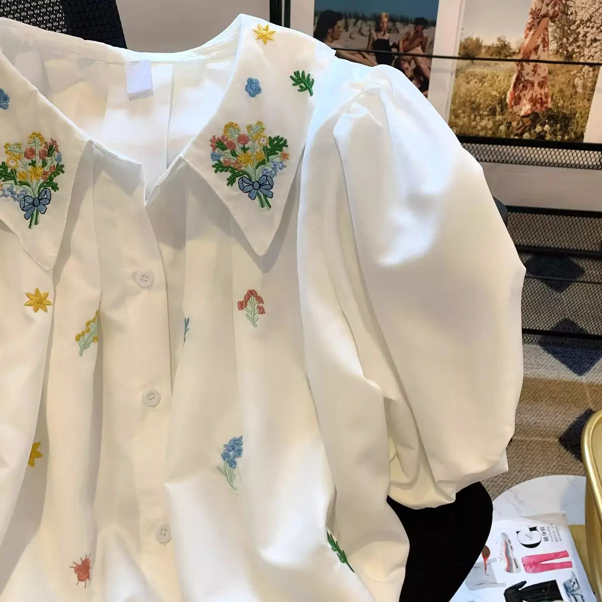 Plus rozmiar 5XL 150kg letnia elegancka damska haftowana bluzka z krótkim rękawem topy dla kobiet koszule damskie koreańskie słodkie ubrania