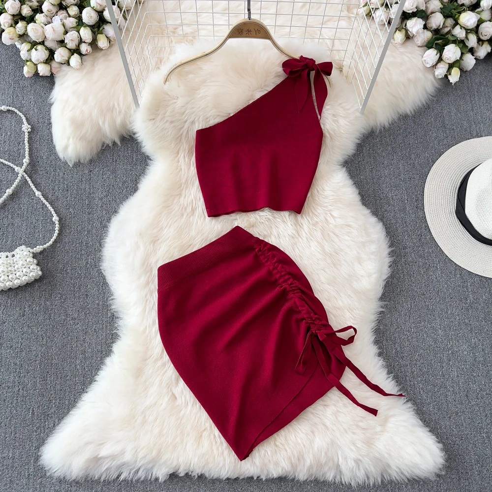 

Hot Burgundy Women Sexy 2 Piece Skirt Set Summer Fashion One Shoulder Sleeveless Crop Top + Mini Drawstring Skirts Solid Suits
