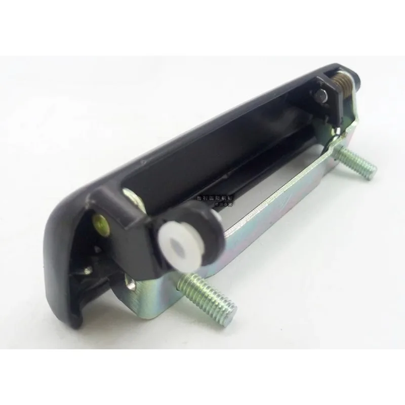 

Детали экскаватора Передняя левая внешняя ручка двери для Kobelco SK140/200/210/260/350LC-8