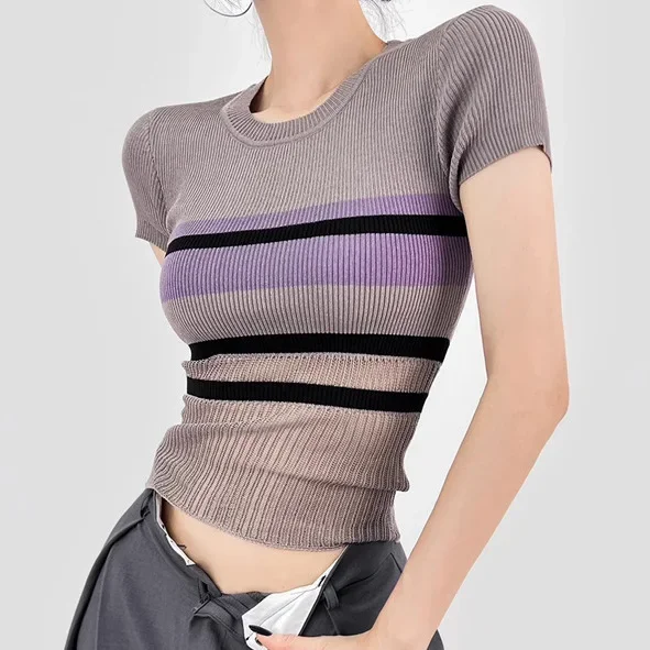 2024 Spicy Girl Perspective Color Striped Short Sleeve Knitted Sweater Women's Summer Round Neck Slim Fit Look Unique Top