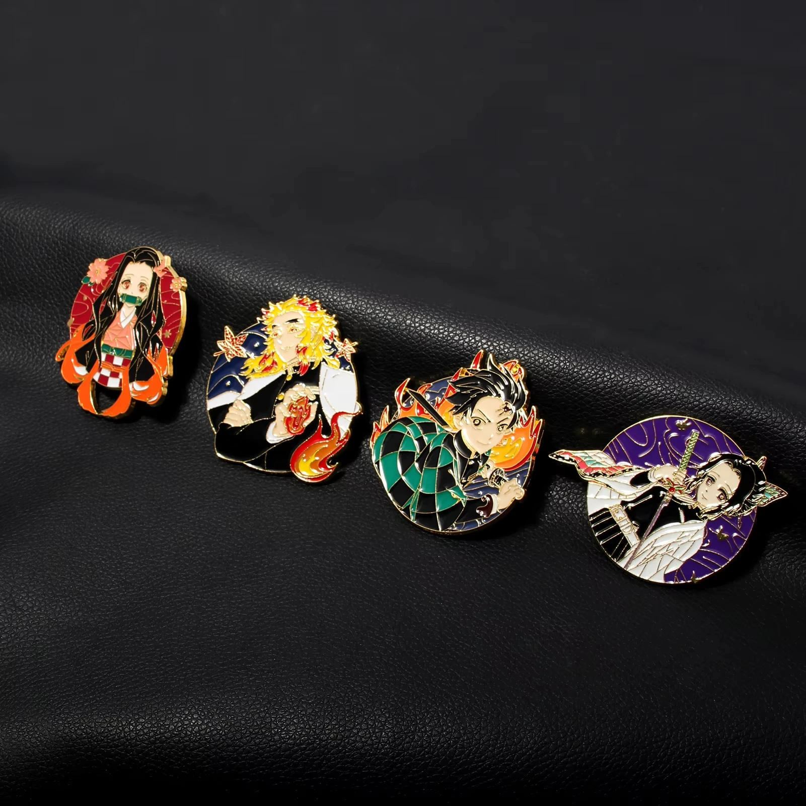 

Anime Demon Slayer Brooch Unisex Fashion Lapel Pin Backpack Badge Cosplay Fan Gift Costume Backpack Decorative Accessory