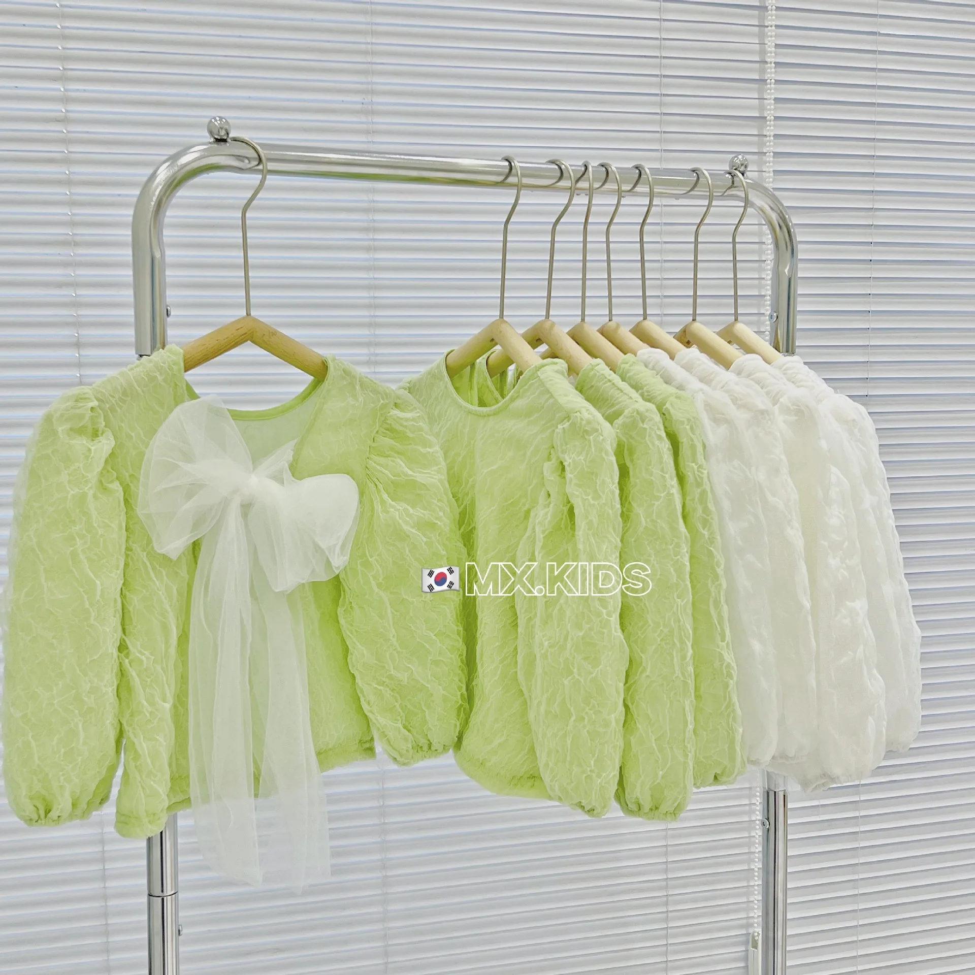 Children's Clothing 2022 Spring New Girls' Back Bow Carefully Machine Top Fairy Lace Small Shirt Girl Clothes