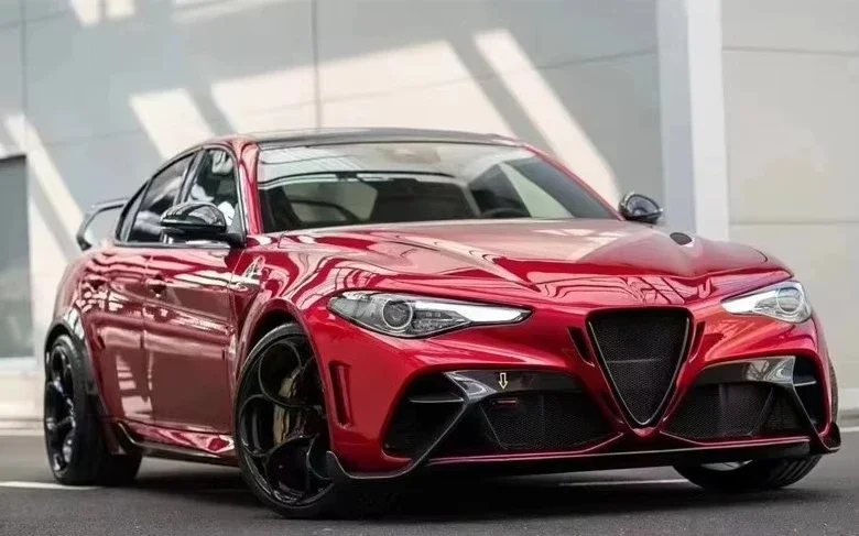Giulia Refitted and Upgraded GTAM Large Surrounding Front bar Rear bar Side Skirt Tail Wing Leaf Plate