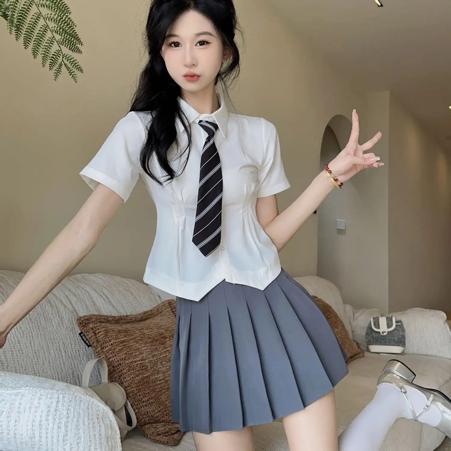 Set uniforme che abbraccia la vita in stile coreano Set camicia bianca slim fit uniforme autunnale da donna a maniche corte per ragazza sexy