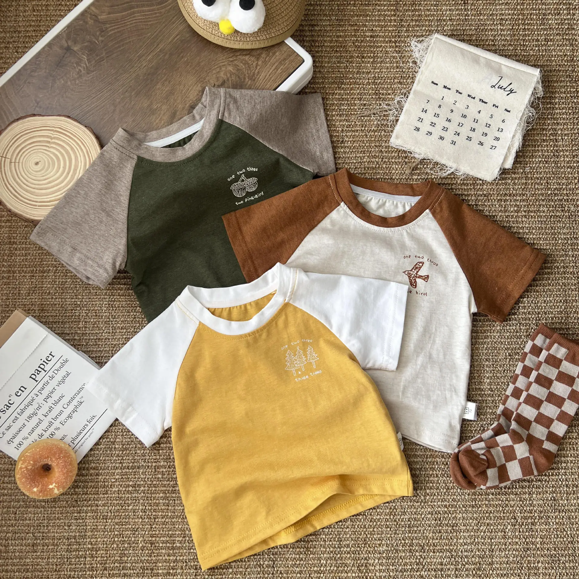 

2024 Summer Mother Kids Clothes Retro Boy Girl Patchwork Print Short Sleeve T-shirt Children Cotton Tees Loose Baby Casual Tops