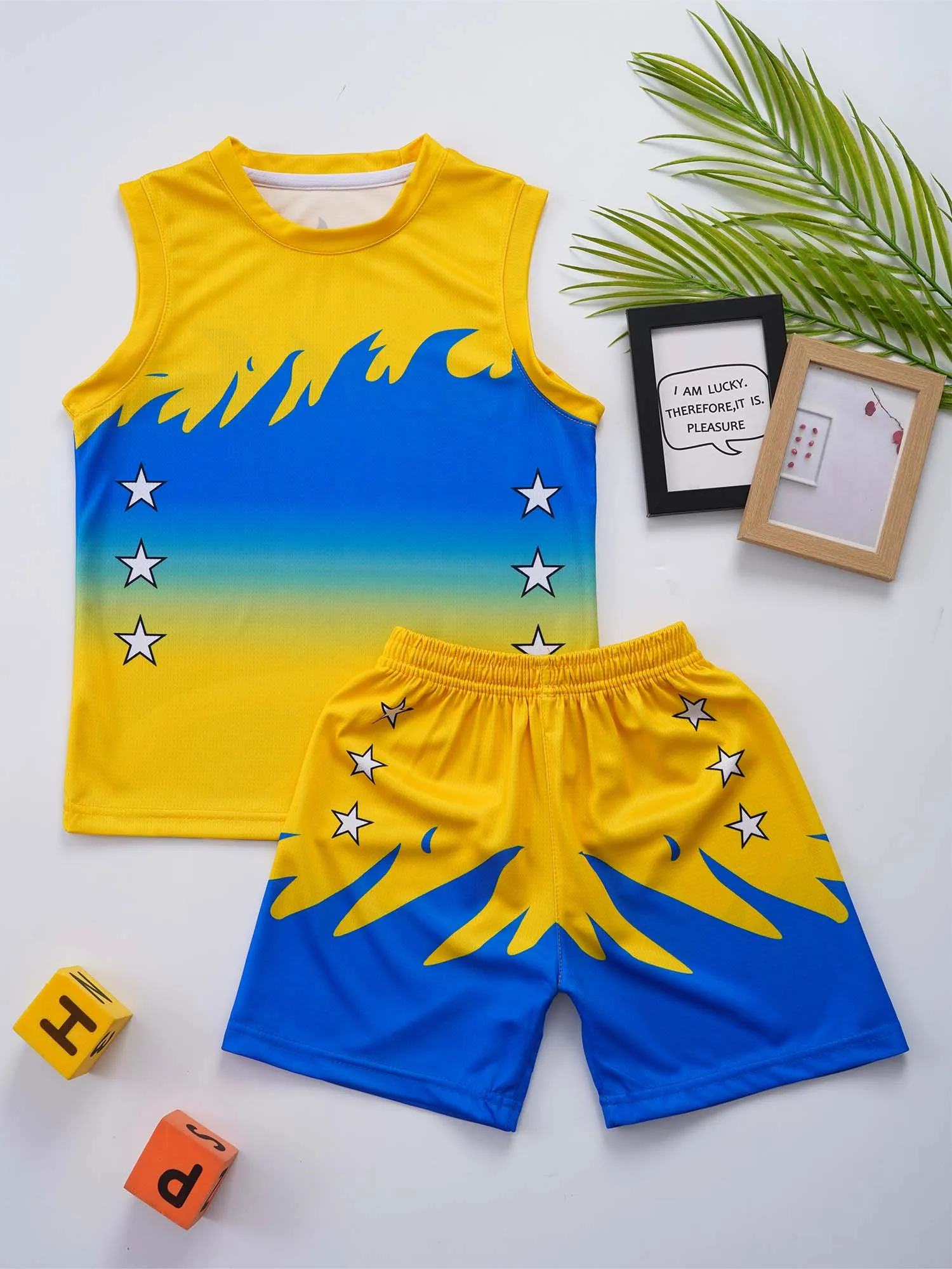 

2 Pcs Kids Boys Sports Set Tracksuit Basketball Soccer Training Uniform Color Block Sleeveless Tank Top with Drawstring Shorts