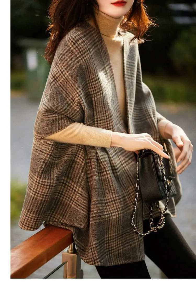 2024 Autumn Button Poncho Women V-collar Sweater Winter Plaid Jumper Knitwear Holiday Vintage Cape Batwing Sleeve Ponczo