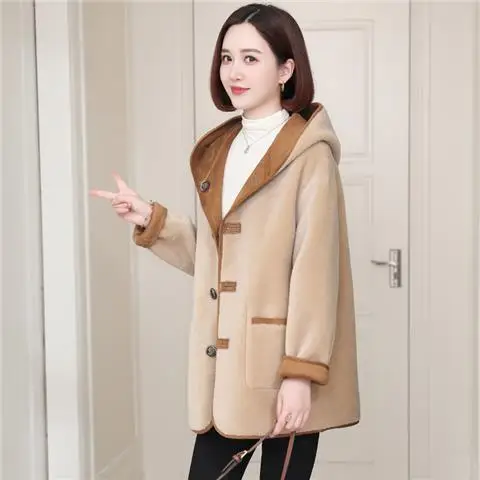 2023 donne inverno nuova moda tosatura delle pecore giacche femminili cappotti larghi con cappuccio donna vera pelliccia di lana cappotti caldi A435