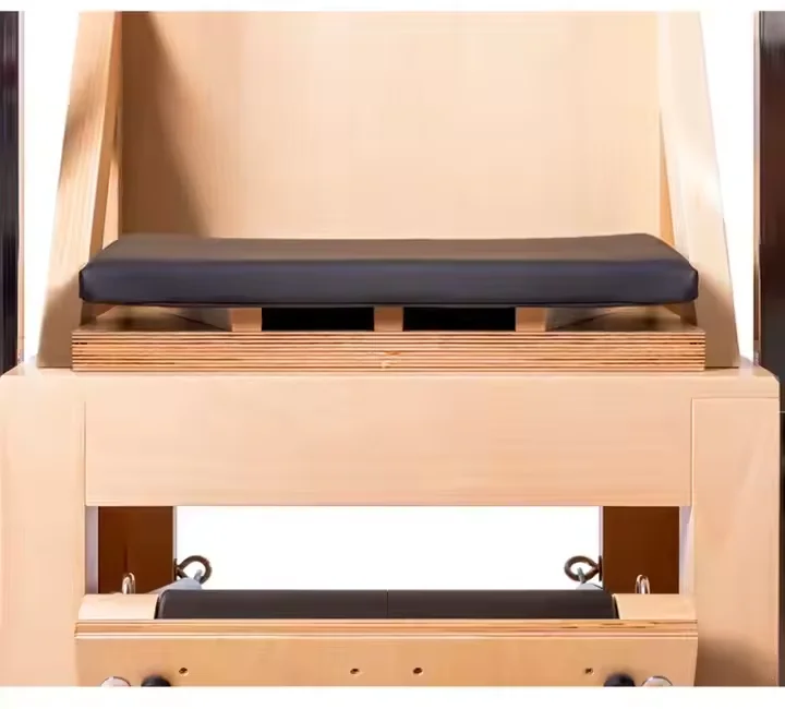 総合的なピラティスワークアウトセット（ワンダチェアとピラティスリフォーマーを含む）