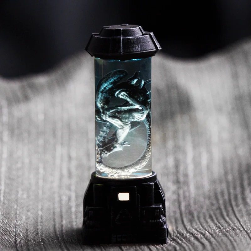 Alien Series Translucent Personalized Custom Keycap Anime Peripheral Resin Handsome Anime Model Toy Esc