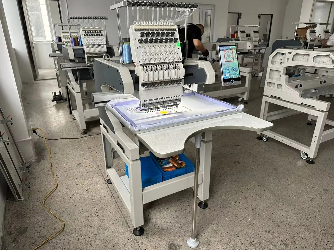 High-Speed Commercial Embroidery Sewing Machine 1-Head Computerized Flat Embroidery Machine Easy Operation