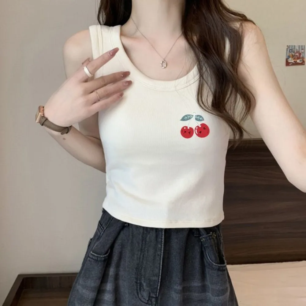 

The 2025 Fashion Halter Top for Women Paired with A Summer Retro Sleeveless Hot Girl Print Top Exudes A Sense of Sophistication
