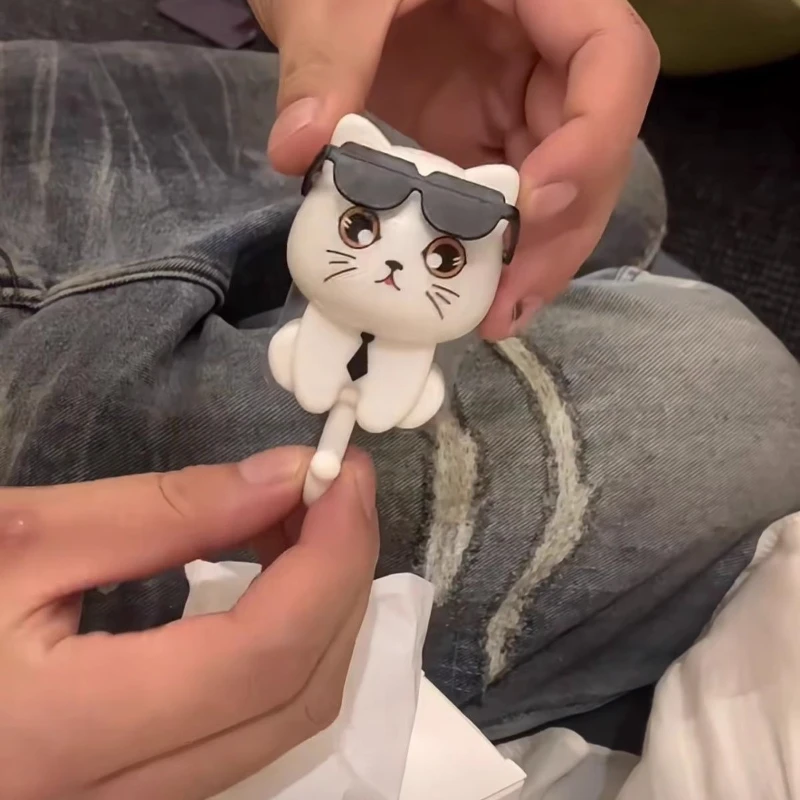 1 stücke Kätzchen Haken Cartoon Katzen Schwerkzeuge Induktion Dekorative Haken Lagerung Racks für Schlüssel Regenschirme Handtücher Klebe Haken