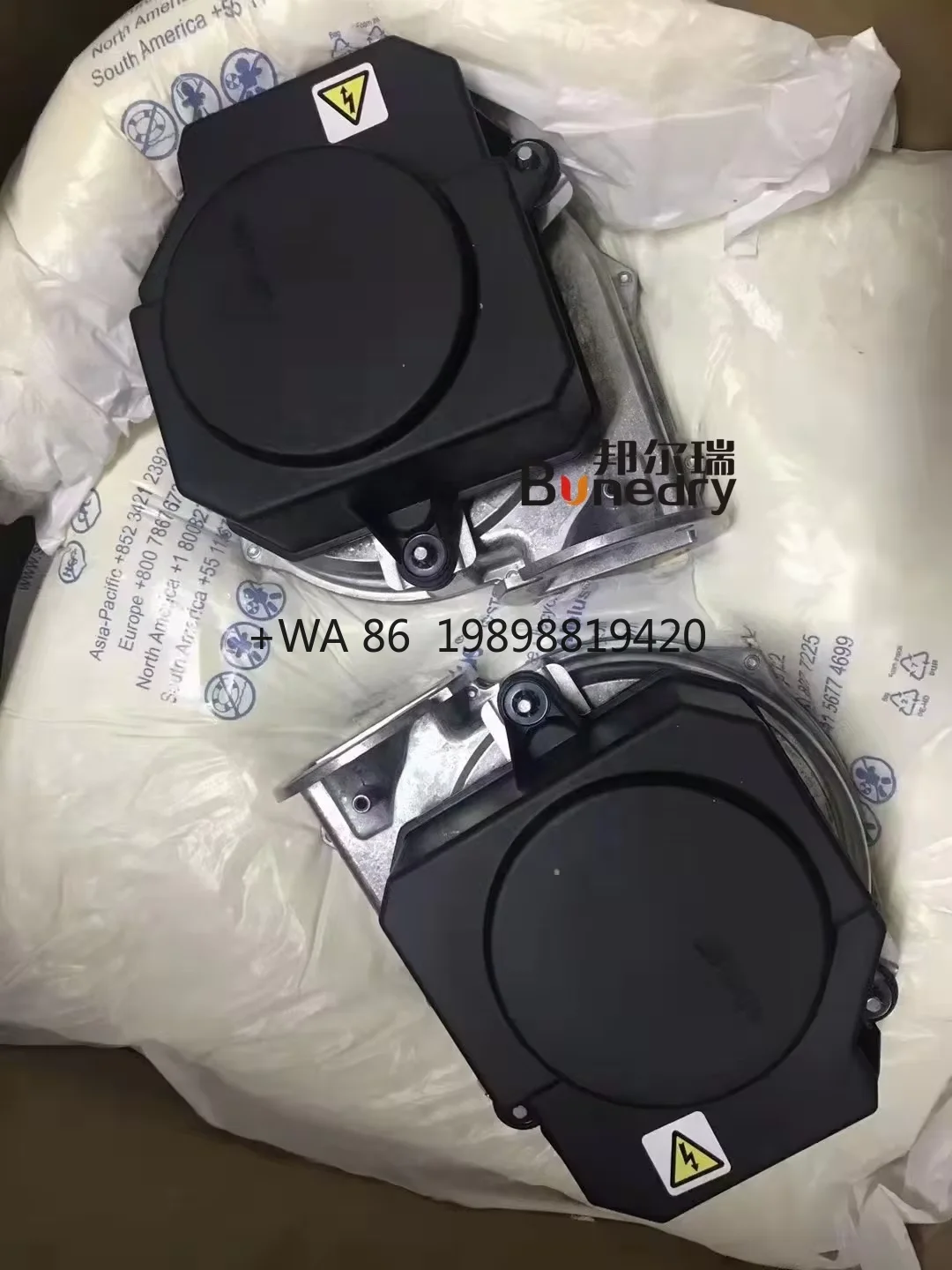 

Вентилятор F2.115.2521/03 Запасные части для офсетной печатной машины HDB Германия Оригинал G1G144-AF25-09