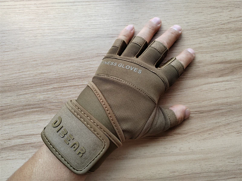 Gym Gloves Bodybuilding Powerlifting Dumbbell Pull Ups Workout Fitness Gloves Strength Training Gym Accessories S30562d03df8a47f8900c308335597046L