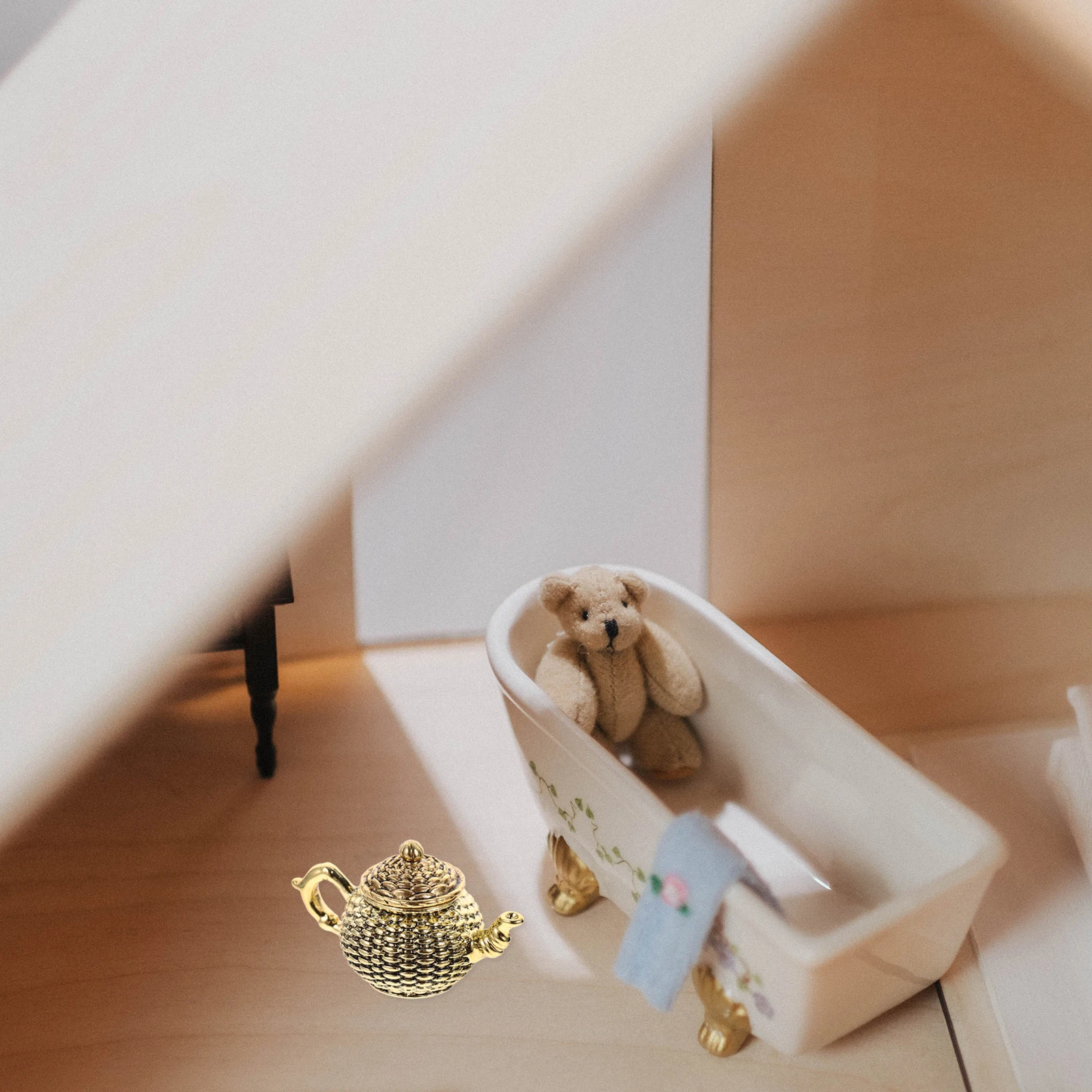 

6pcs Simulated Teapot Ornaments Miniature Tea Cups Play House Decor Figurines Desktop Garden Props Hydroponic Style Home