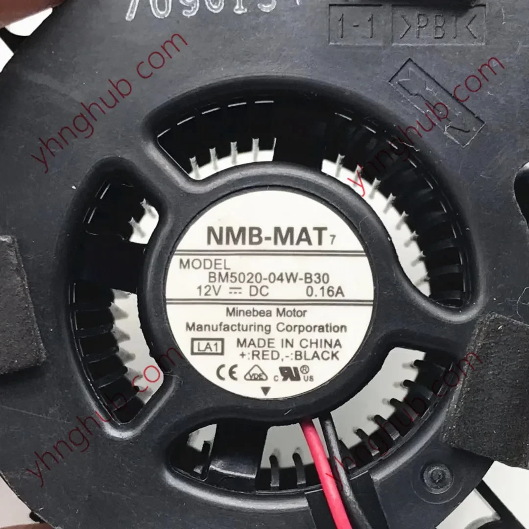 

NMB-MAT BM5020-04W-B30 L01 DC 12 В 0,16 А 50x50x20 мм 2-проводной охлаждающий вентилятор