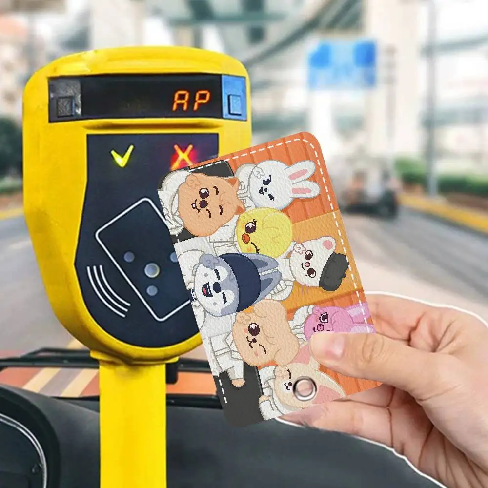 K-Kpop Stray K-Kids S-Skzoos Holder Keychain With Keychain For Access Card Bus Pass & Card Credit ID Bank Card Protective Case