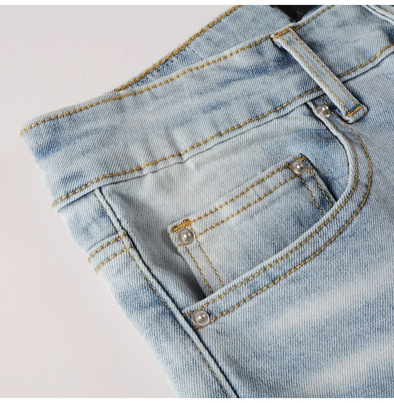 Herren Schwarze Plissierte Patch-Biker-Jeans Streetwear Hellblaue Stretch-Denim-Hose Zerrissene Skinny Tapered Hose – Detail 7