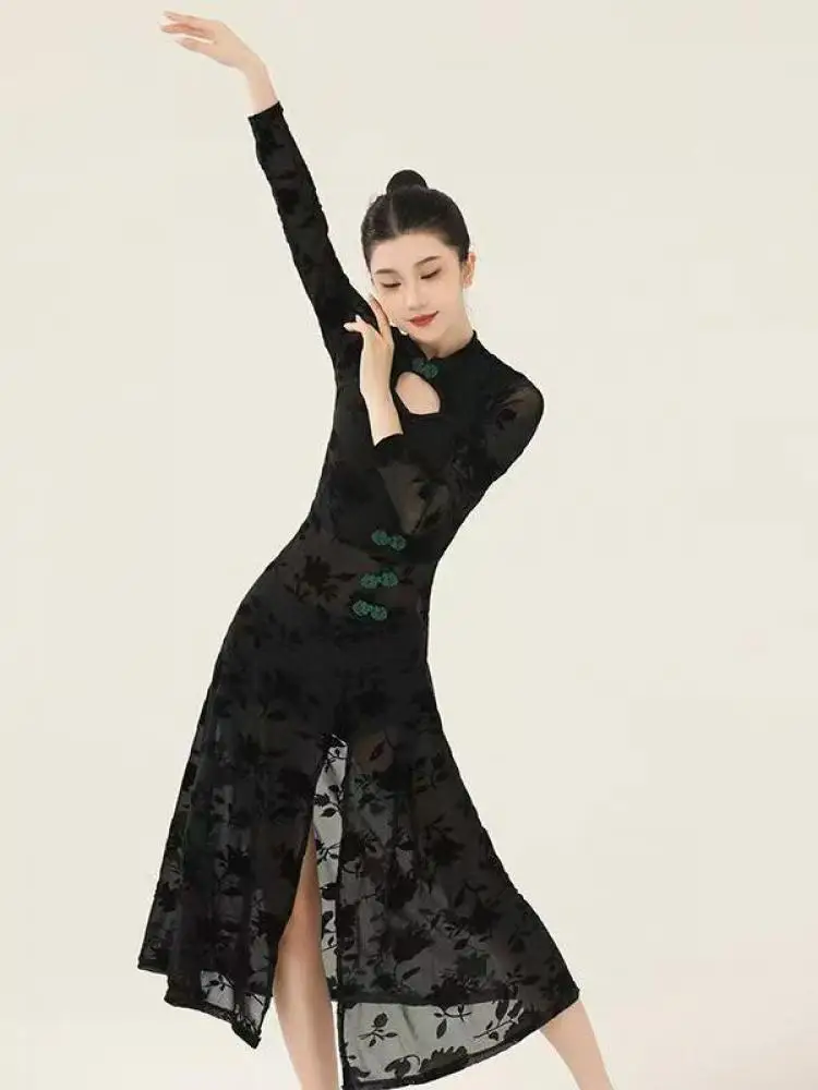 2026 Chinese Style Improved Qipao Dress Oriental Style Women Graceful Sexy  Hollow Out Cheongsam Dress Lady Sexy Vintage Clothing