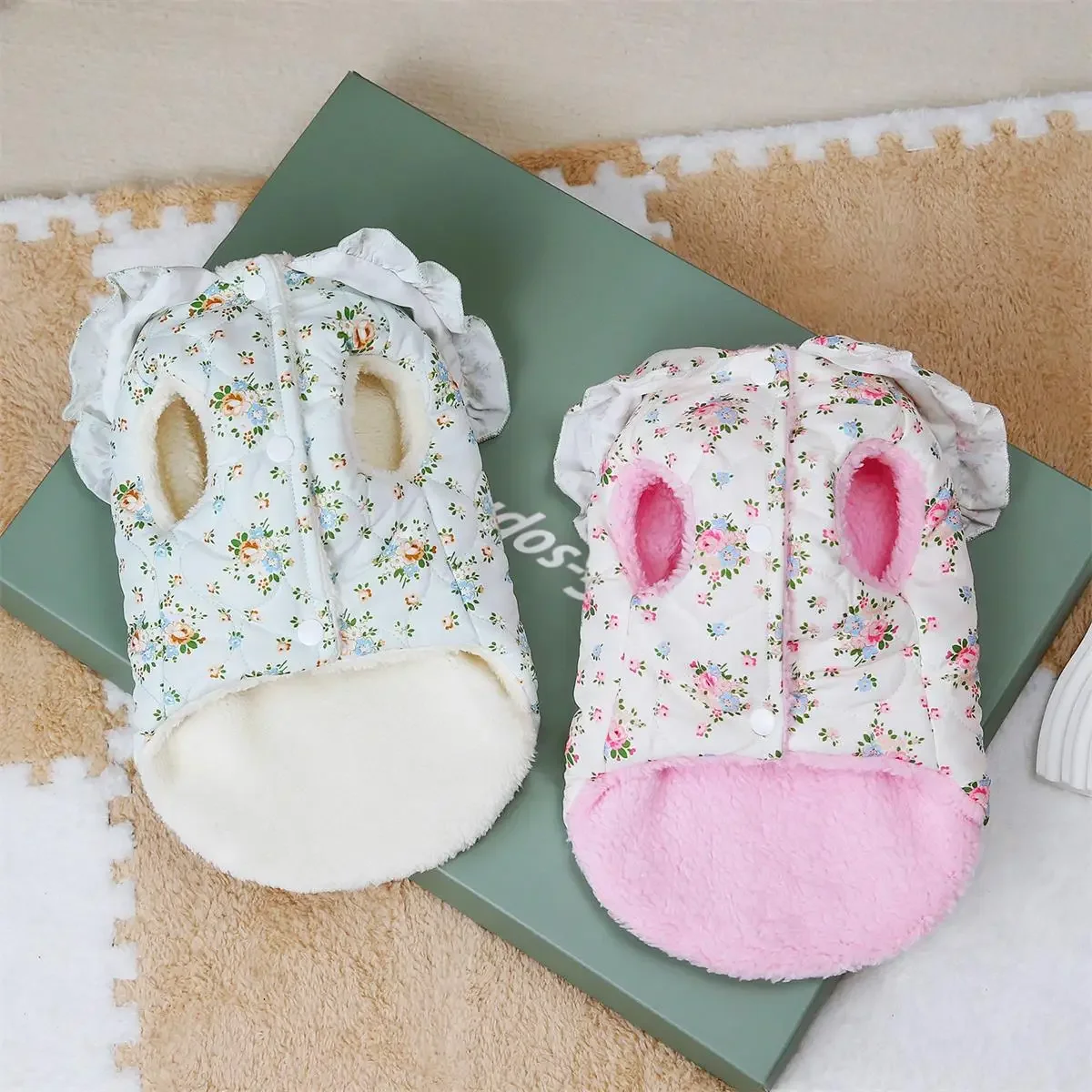 Warm Flower Pattern Dog Cat Clothes Winter Small Dogs Puppy Jacket Thickness Pet Vest Outfits Clothes Chihuahua