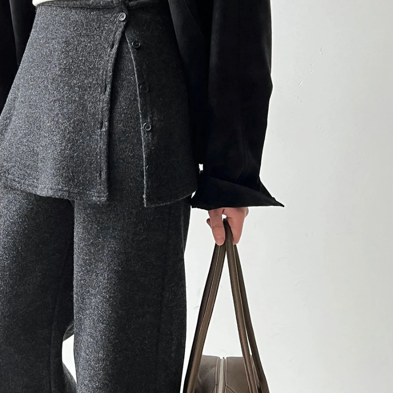 2025 Winter New Fashionable Puff Curtain Relaxation and Slimming Bell shaped Pants Casual Pants for Women