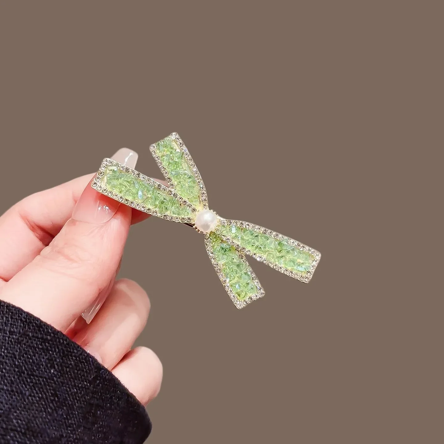 Temperament Grün Kristall Bogen Haarnadel Elegante Perle Seite Clip Pony Clip Entenschnabel Clip frauen Koreanischen Stil Haar Zubehör
