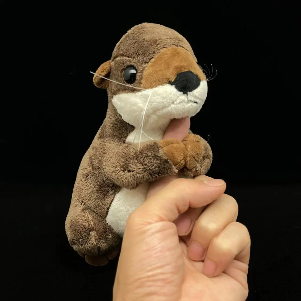 19cm Simulation Lovely Praying Otter Plushies Doll Stuffed Soft Animal Reallife Otter Baby Appease Toys Home Decor for Kids Gift