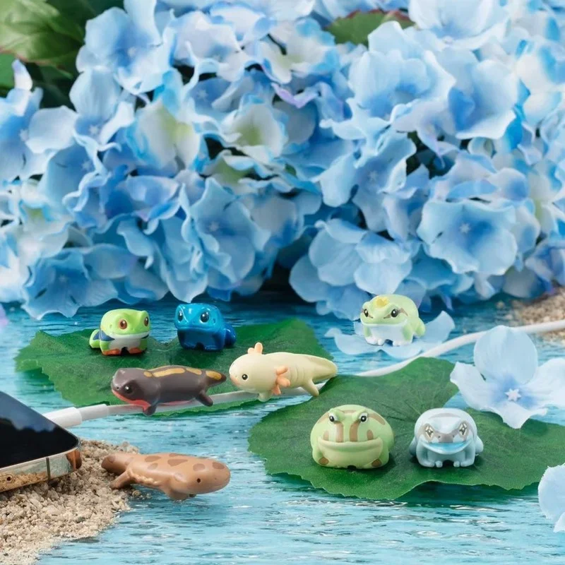 Gashapon Capsule Toy Cute Frog Lizard Giant Salamander Data Line Protector Cable Line Decoration Anime Figurine Gifts