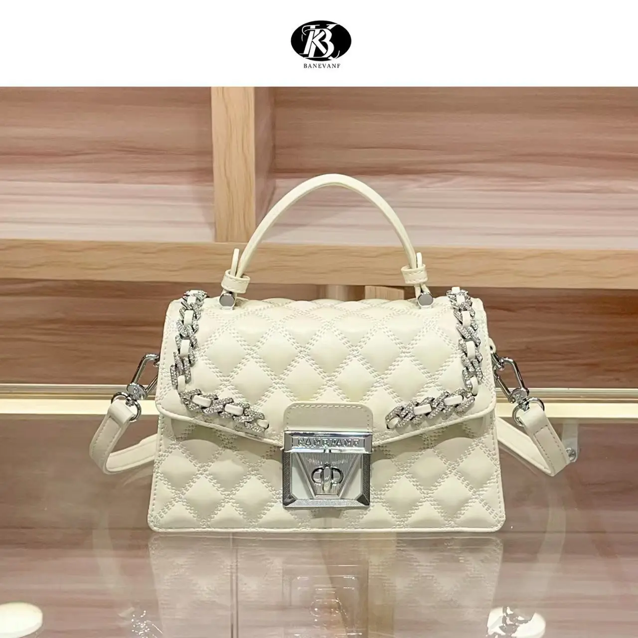 

Premium Women Crossbody Bag Genuine Leather Handbag Elegant Shoulder Bag Vintage Style Luxury Designer Fashion