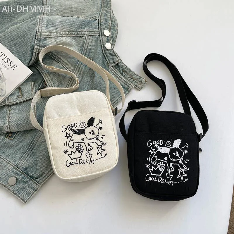 Bear Canvas Crossbody Bag Mini Shoulder Bag for Women Cute Embroidery Small Purse Casual Daily Lightweight Bag for Outings