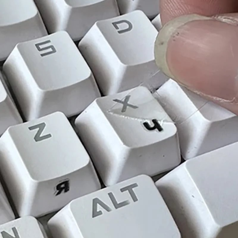 

Отрывная пленка для клавиатуры на русском языке, универсальная для компьютеров и ноутбуков; Наклейка с боковой гравировкой