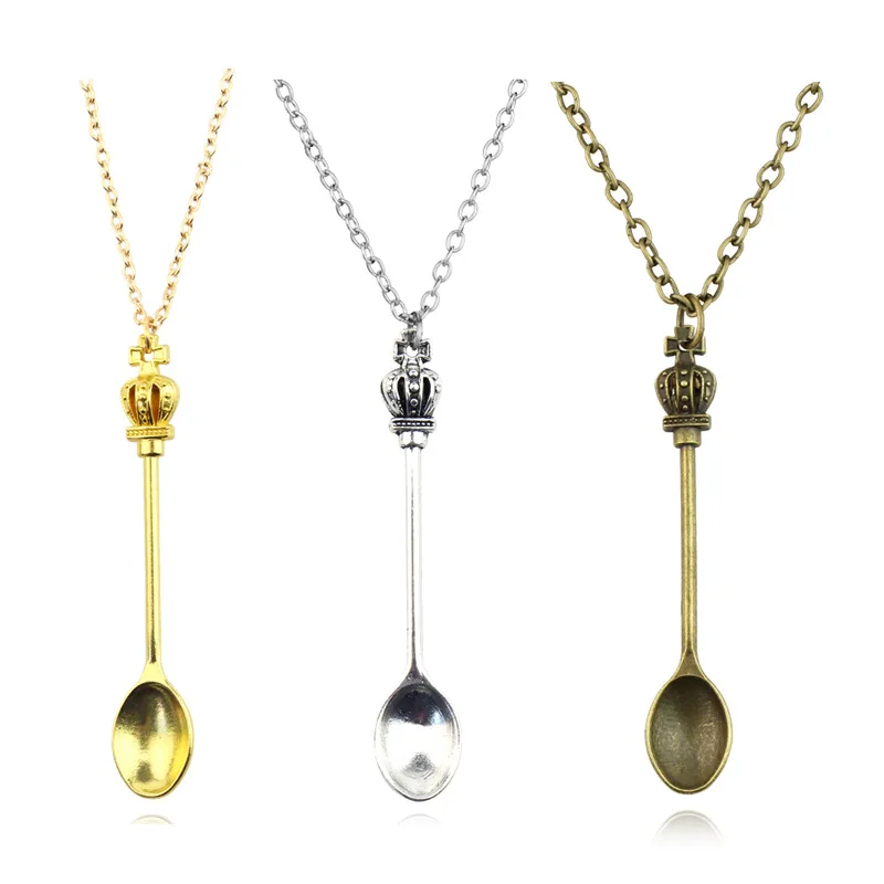 Mini Crowns Spoon Necklace Vintage Mini Teaspoon Pendant Necklaces Cosplay Toys Gifts