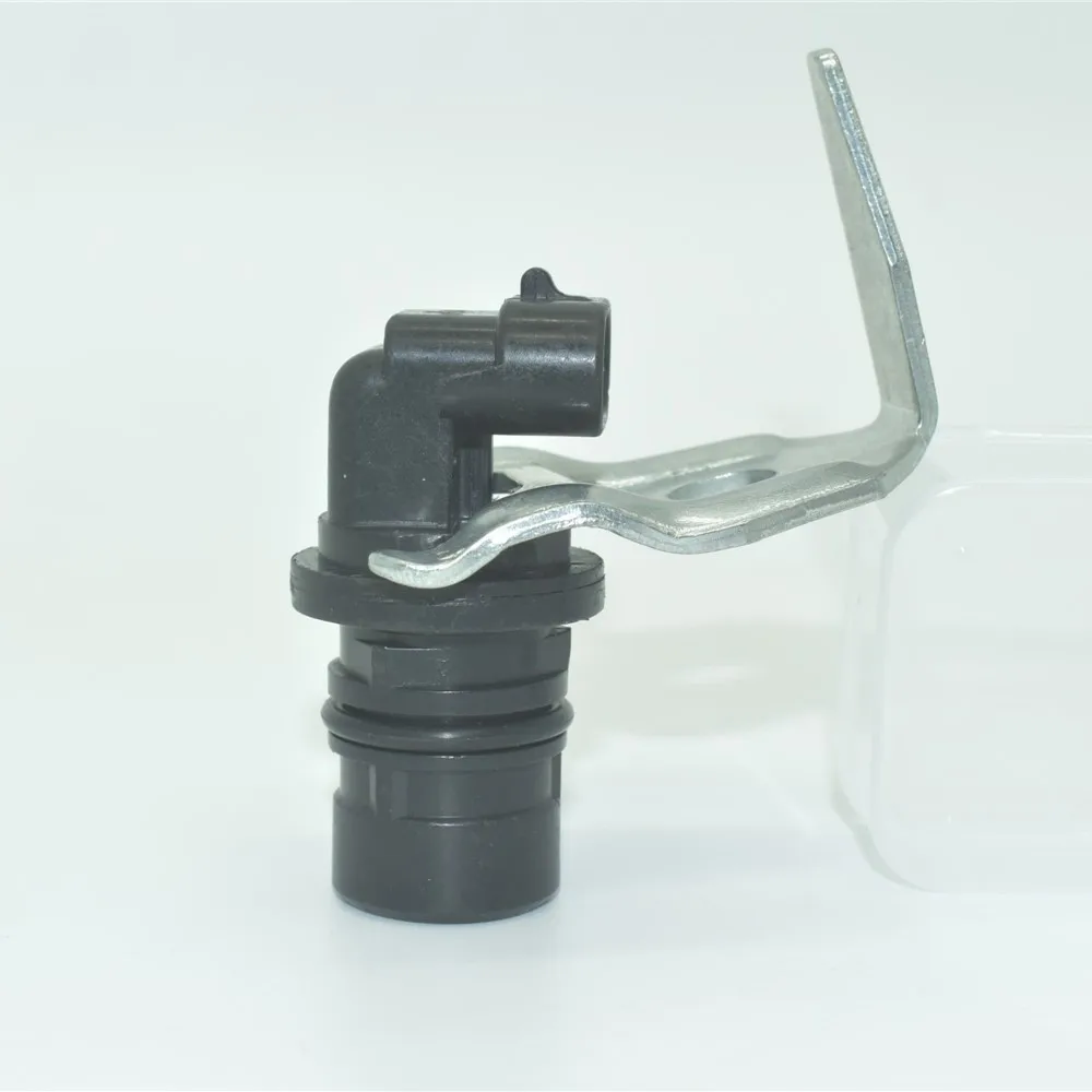 

*Sensor, Crankshaft Camshaft Sensor 1825899C93 1876735C91