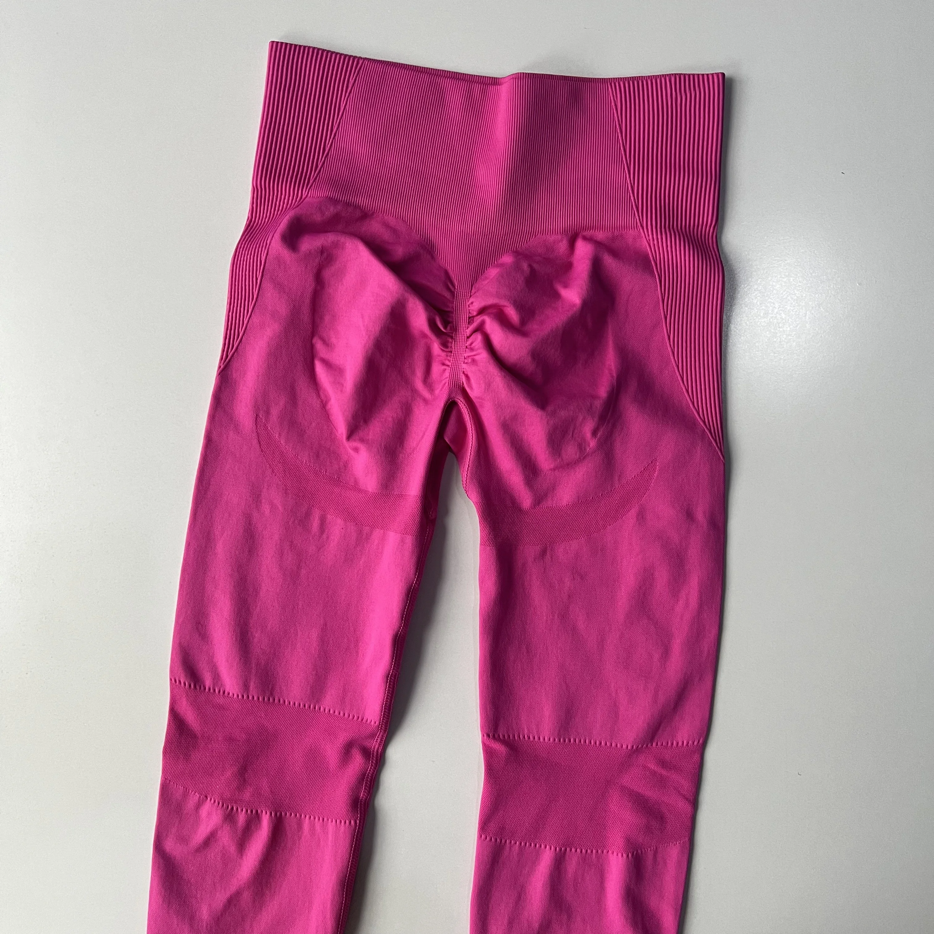 Stoßfeste Sport-BHs Leggings Professioneller Fitness-Schönheits-Rücken-BH Schnelltrocknender Laufanzug mit hoher Taille Zweiteiliges Yoga-Set – Detail 13