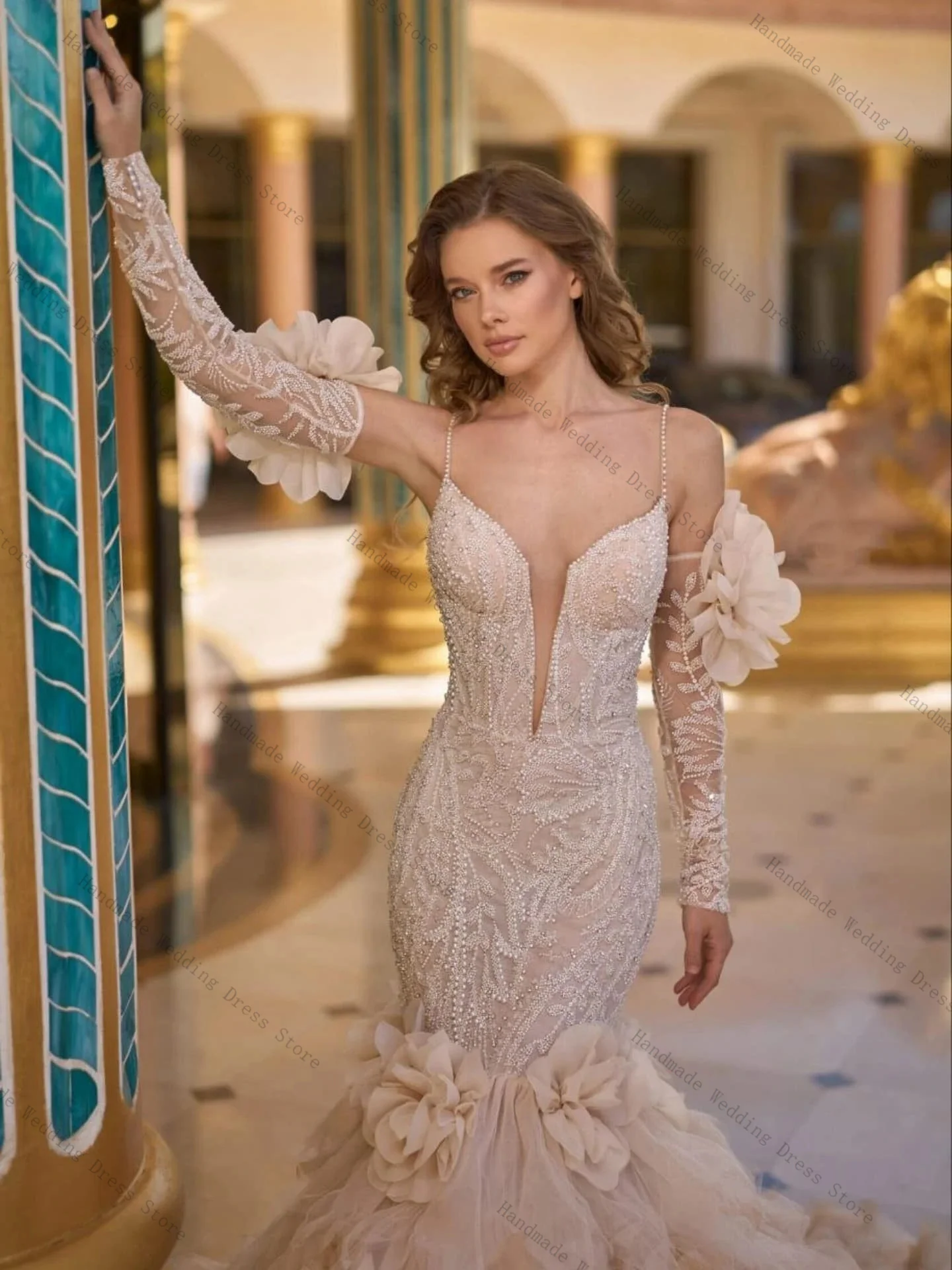 Luxury Women Wedding Dress Sexy Appliqued Beaded Full Sleeves Mermaid Bridal Evening Gown Ruffles Tiered Tulle Customized Robe