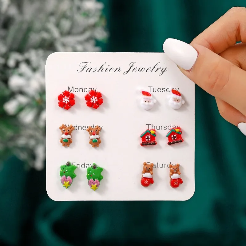 Christmas 2024 New Female Elderly Snowman Elk Creative Cute Cartoon Stud Set Resin Stainless Steel Flower Jewelry Female Korean