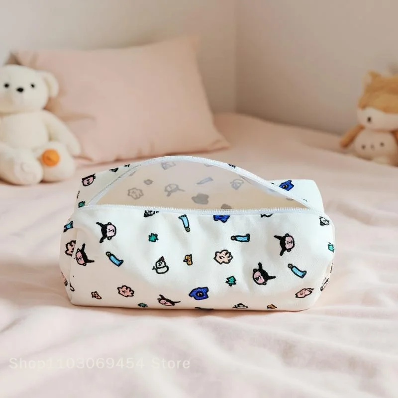 Charming Capybara Character Pencil Case – Great for Organizing School Stationeries