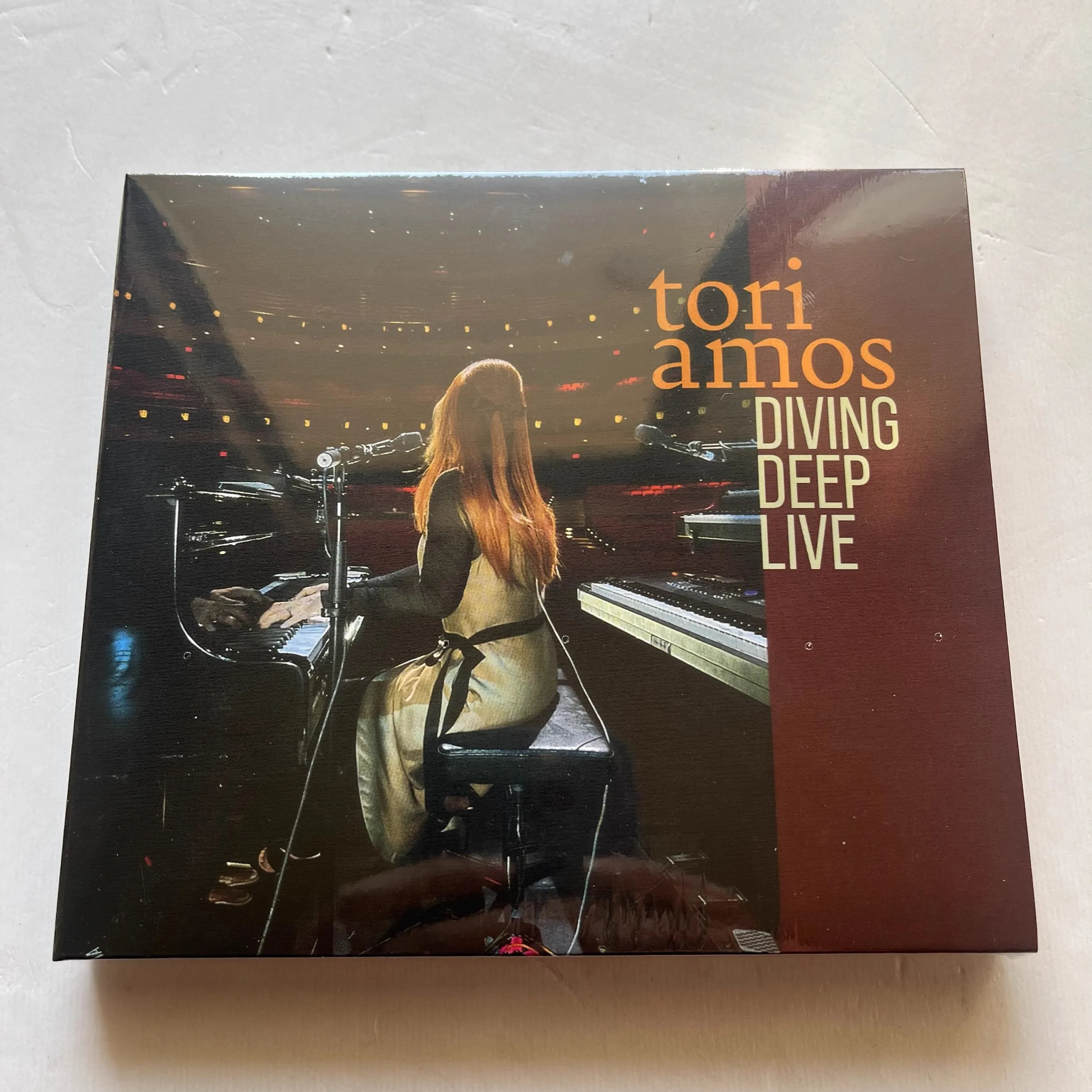 

Classic Tori Amos Music CD Diving Deep Live Album 2pcs Music Record Cosplay Walkman Car Soundtracks Box Party Music Collection