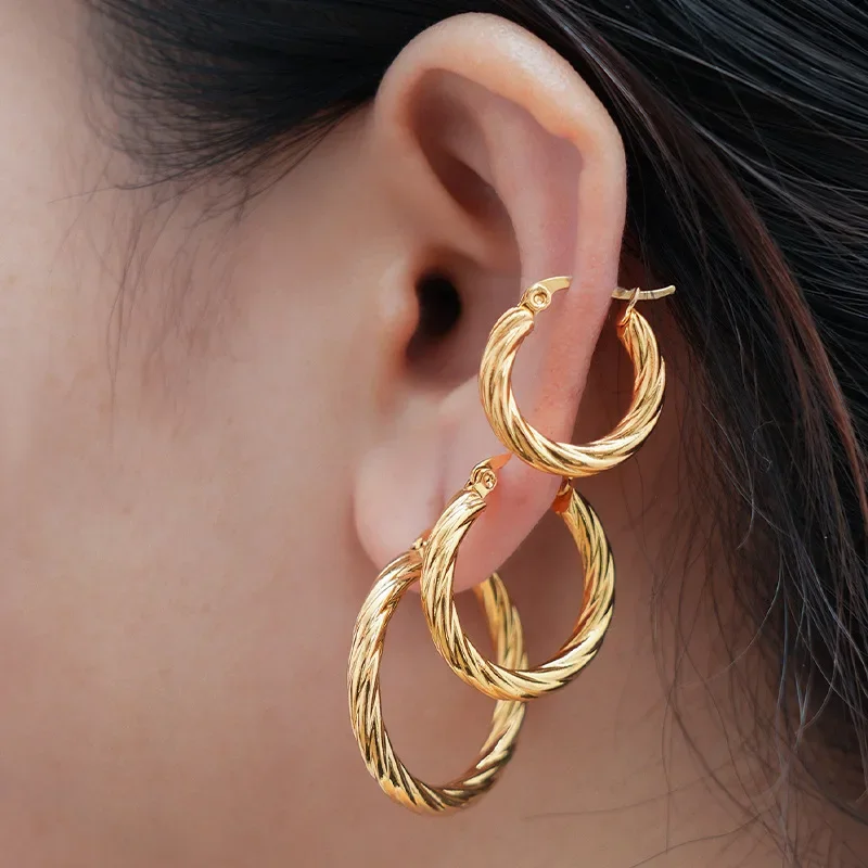 3pair/set Simple Twist Circle Round Hoop Earrings for Women Waterproof Stainless Steel Huggie Ear Buckle Statement Jewelry 2026