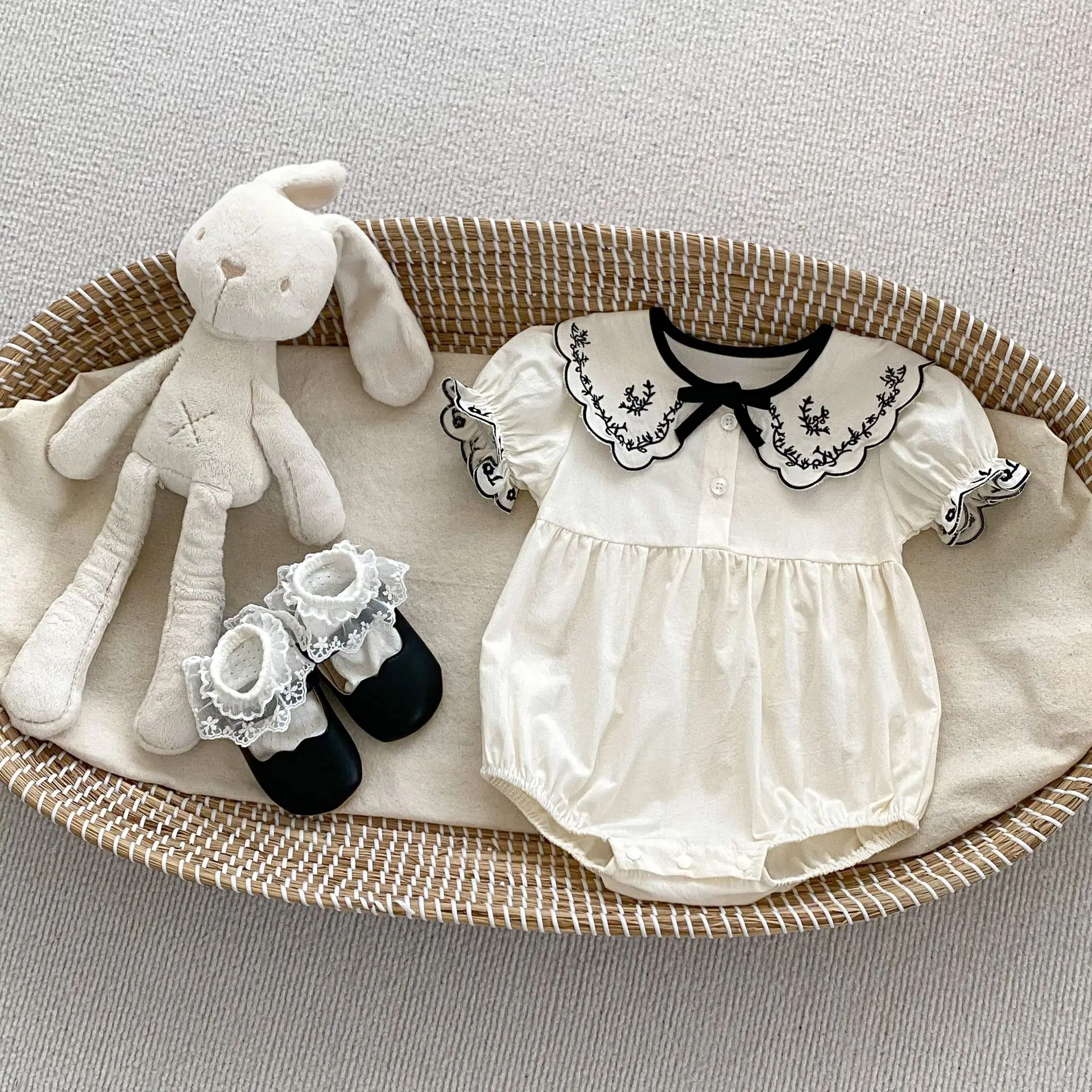 Summer 0-24M Baby Girl's Bodysuit Cotton Embroidered Lapel Short Sleeve Infant One Piece Onesie Newborn Girl Cute Romper Clothes