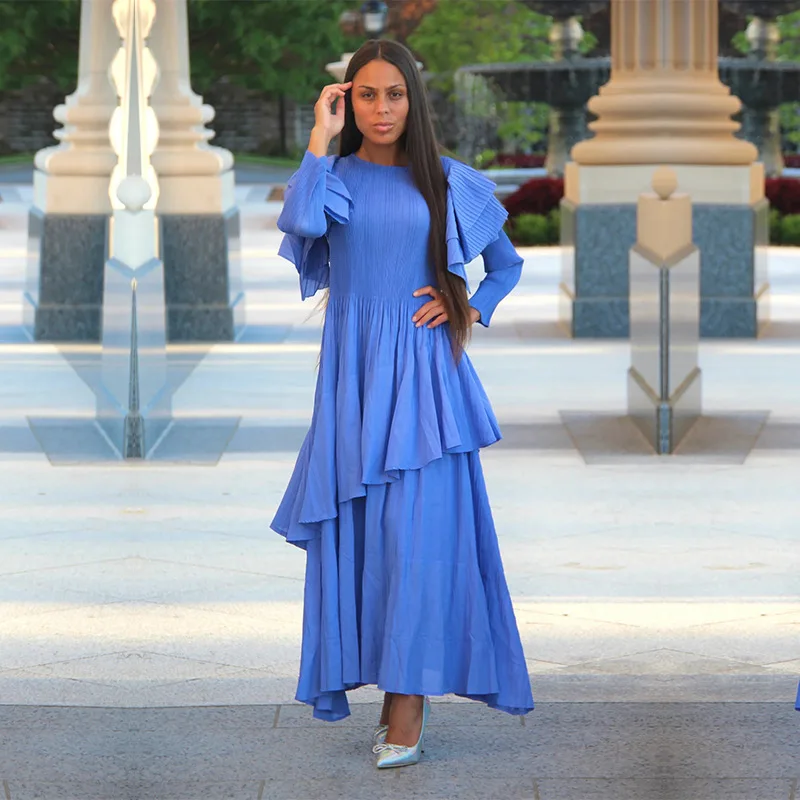 

2024 Spring Fashionable Large Size Pleated Dress Elegant Unique Design With Lotus Sleeves for Women Casual Dresses for Adults