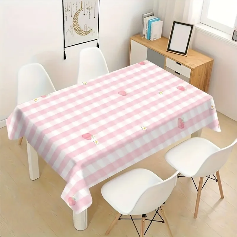 Strawberry-checkered tablecloth, easy to clean, eye-catching and durable for a long time.