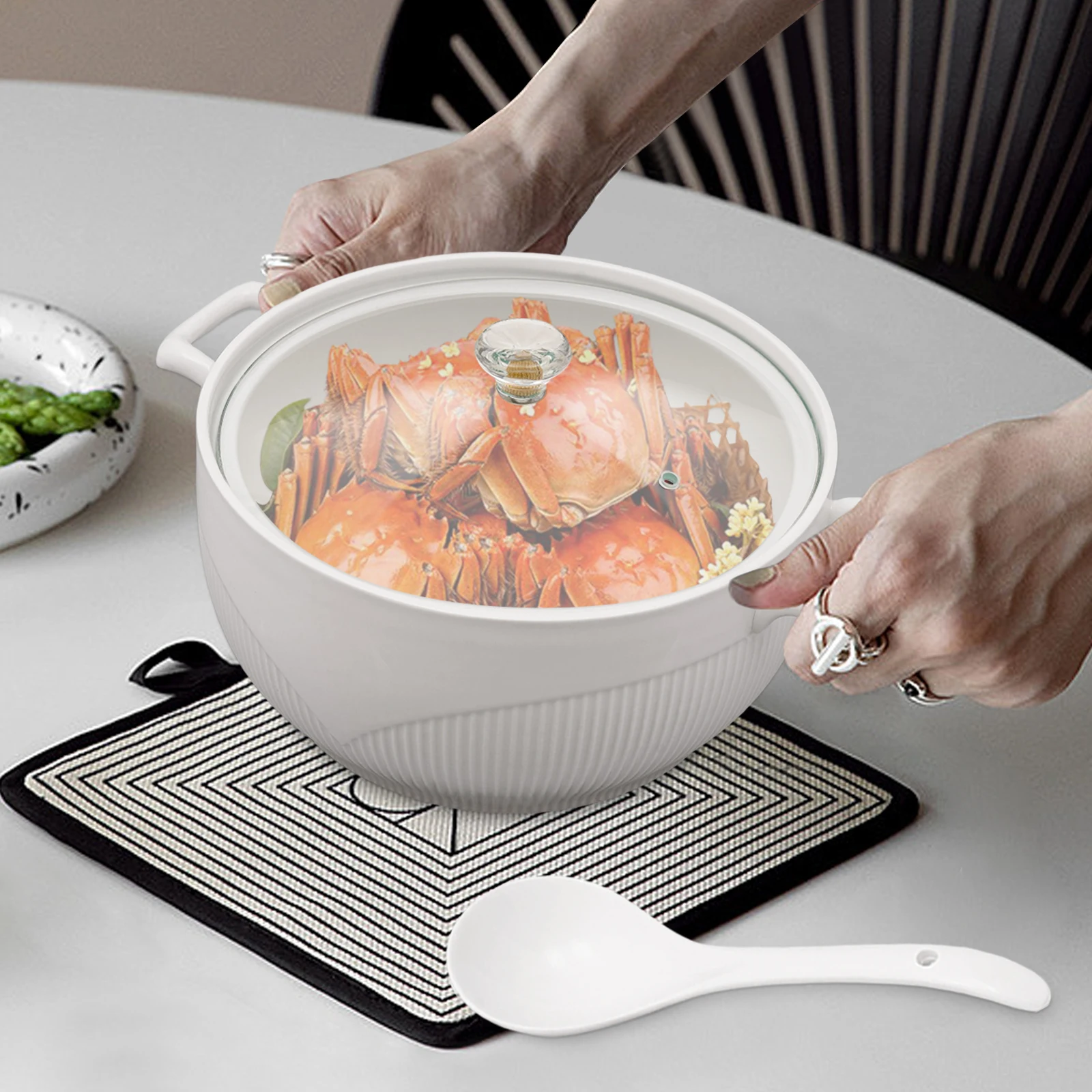 شوربة تورين السيراميك مع غطاء زجاجي بورسلين تخدم حساء تورين مطعم المنزل