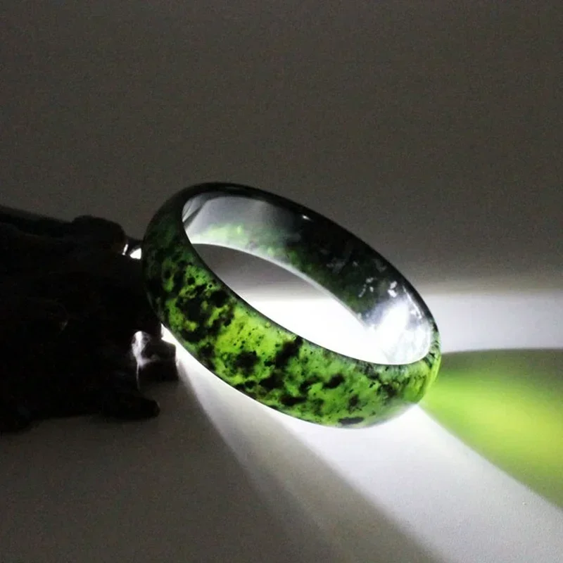 الطبيعية الأخضر الداكن سوار مرصع باليشم الطب حجر أنثى سوار من اليشم اكسسوارات أساور للنساء الإسورة سوار