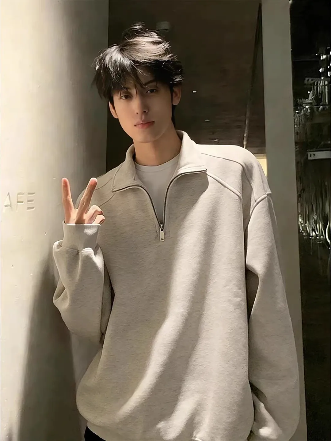 

Белая мужская толстовка на молнии с капюшоном, весенняя, премиум-класса, утепленная, свободного кроя, с длинными рукавами, в американском стиле.