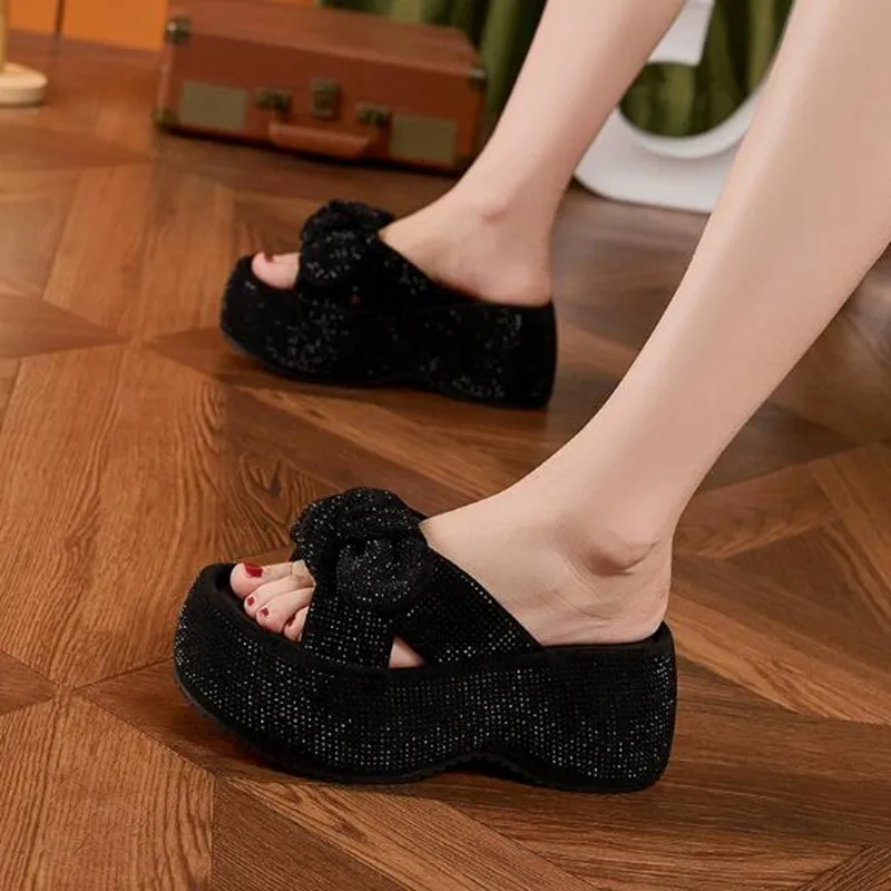 

Новые женские сандалии-кроссовки на платформе из синтетической микрофибры, 8 см, с блестками, на танкетке, 2026 год