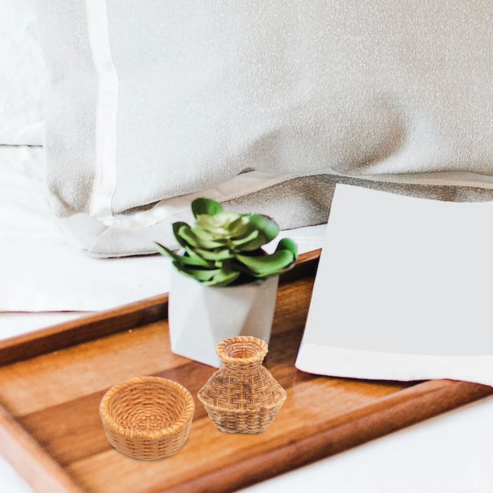 

1Set Miniature Bamboo Weave Furniture Set Including Tiny Basket and Fish Basket for Realistic Home Decor Simulation Display