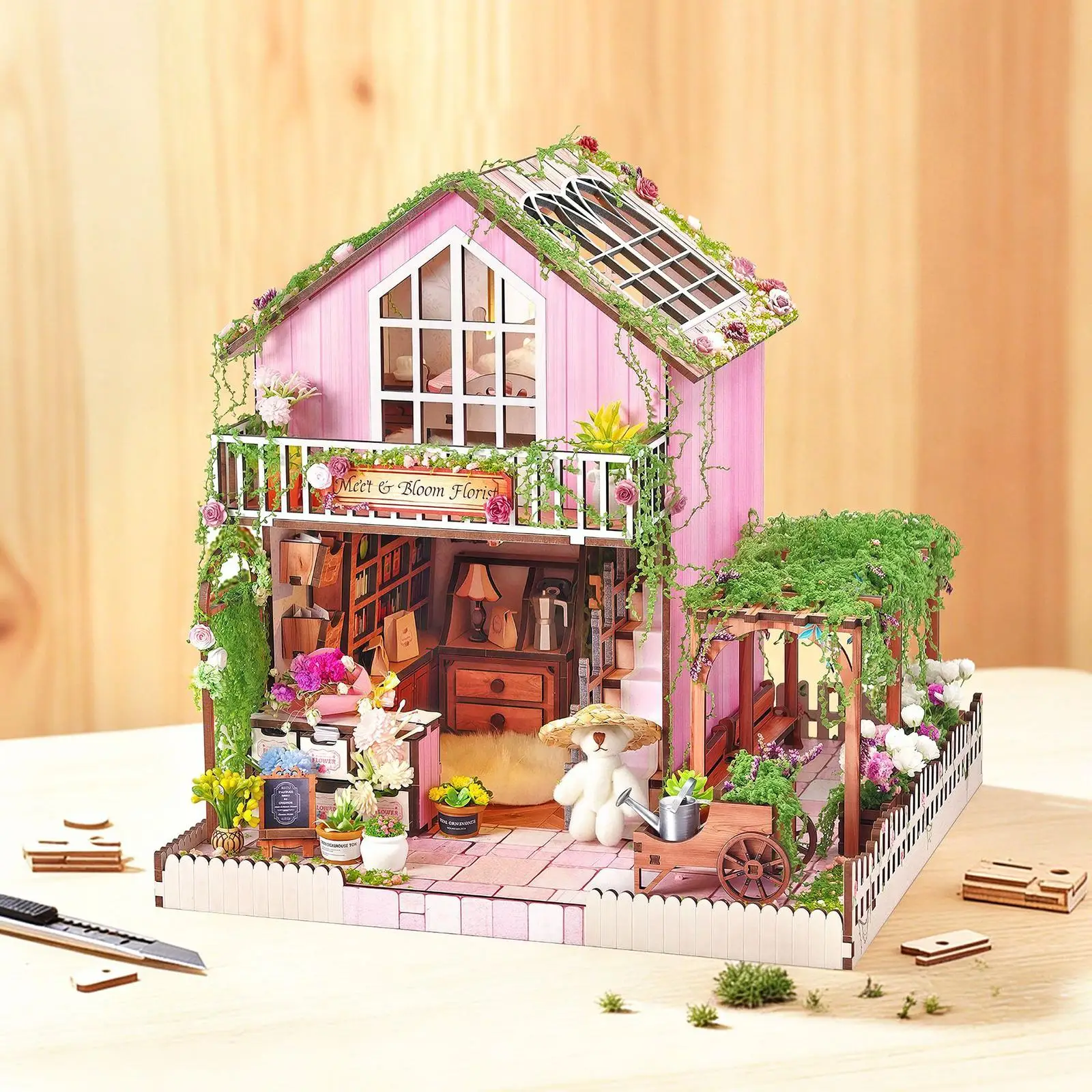 

Dollhouse Miniature Toy Kit DIY Wooden Furniture Set Garden Model House 3D Puzzle for Kids Collectible Mini Accessories